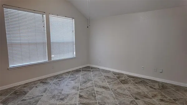 $315,000 | 131 Yosemite Lane, Terrell, TX 75160