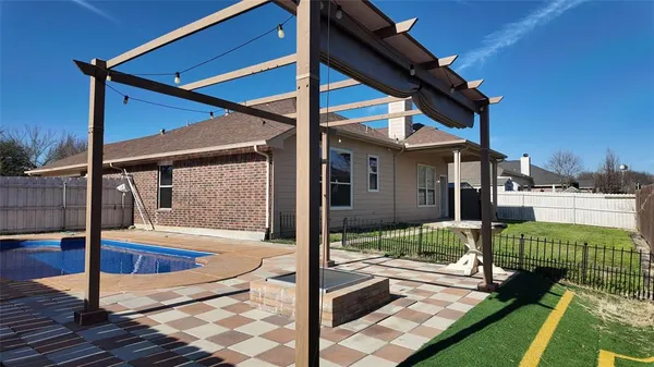 $315,000 | 131 Yosemite Lane, Terrell, TX 75160