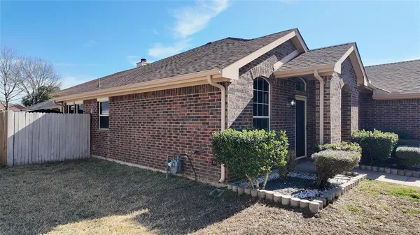 $315,000 | 131 Yosemite Lane, Terrell, TX 75160