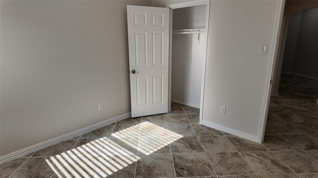 131 Yosemite Lane Terrell, TX 75160 - Photo 9 of 40