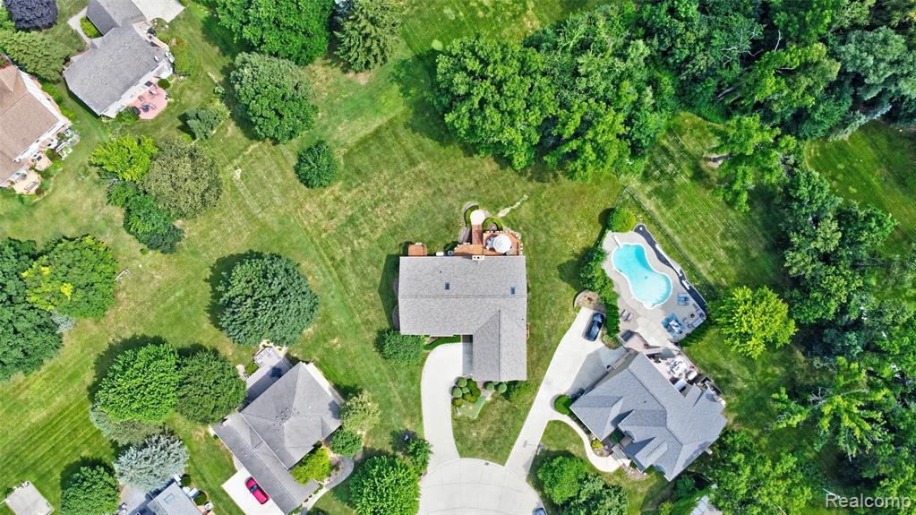 1692 Edinborough Drive Rochester Hills, MI 48306 - Photo 46 of 53