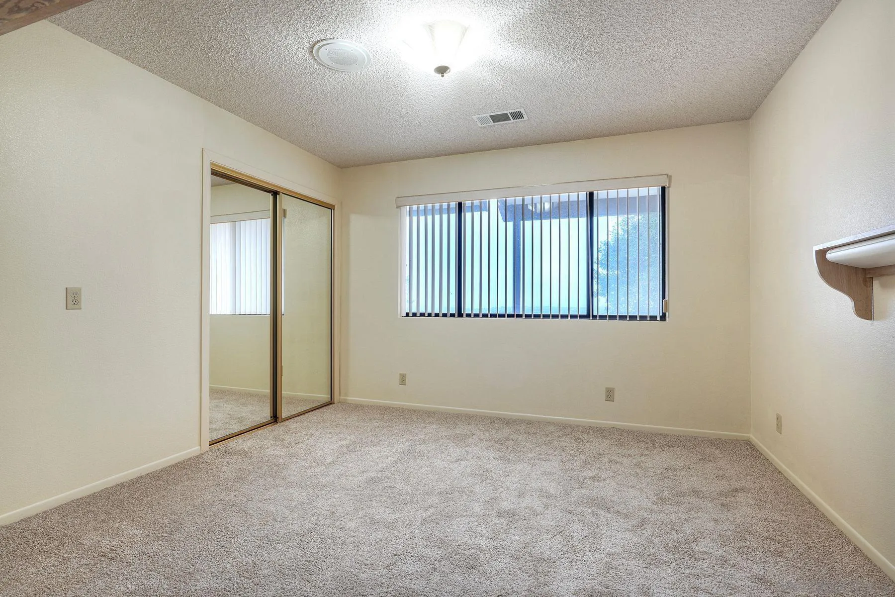 30620 Miller Road Valley Center, CA 92082 - Photo 15 of 62