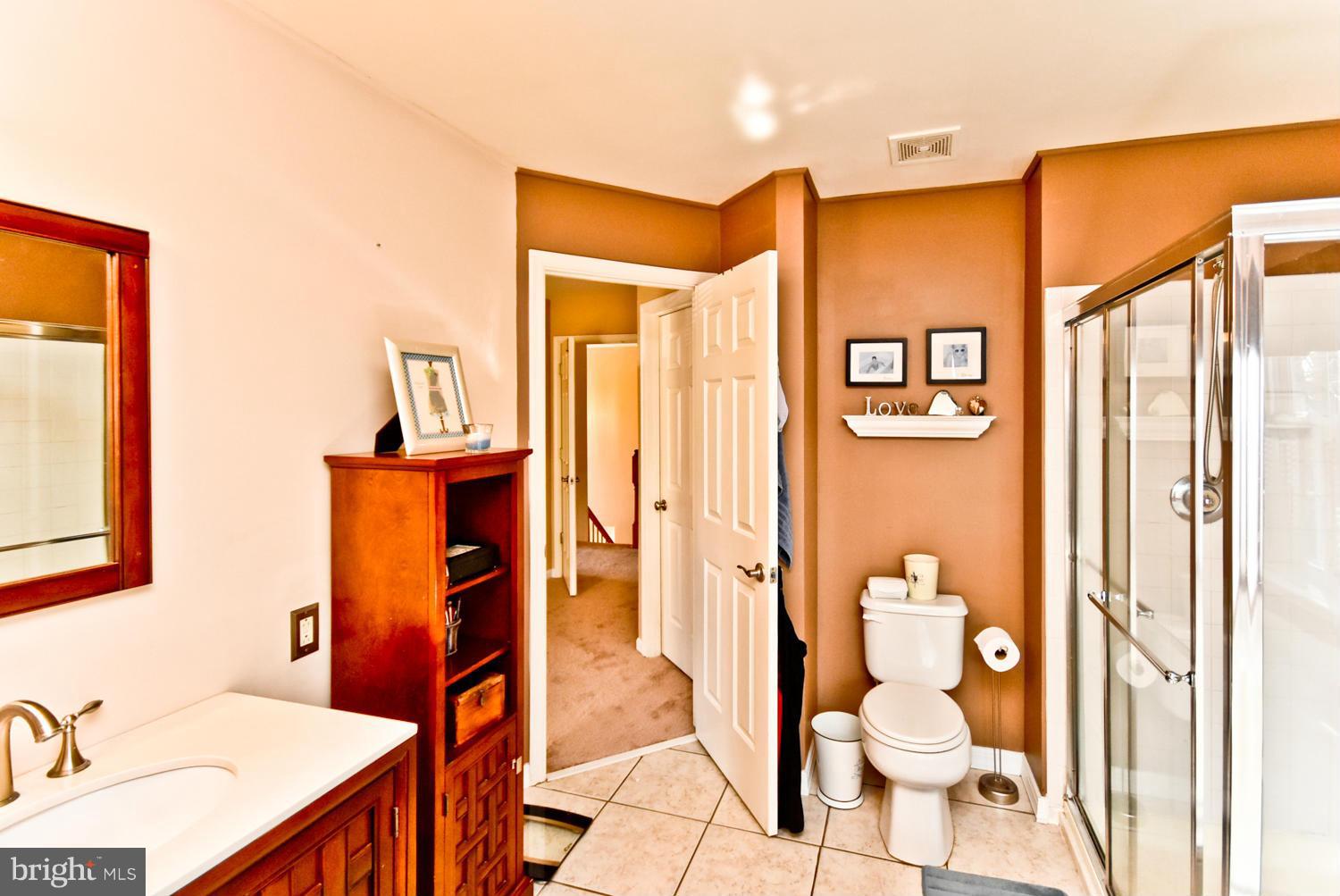 2805 Billhimer Court Crofton, MD 21114 - Photo 17 of 30 Bath (Master)