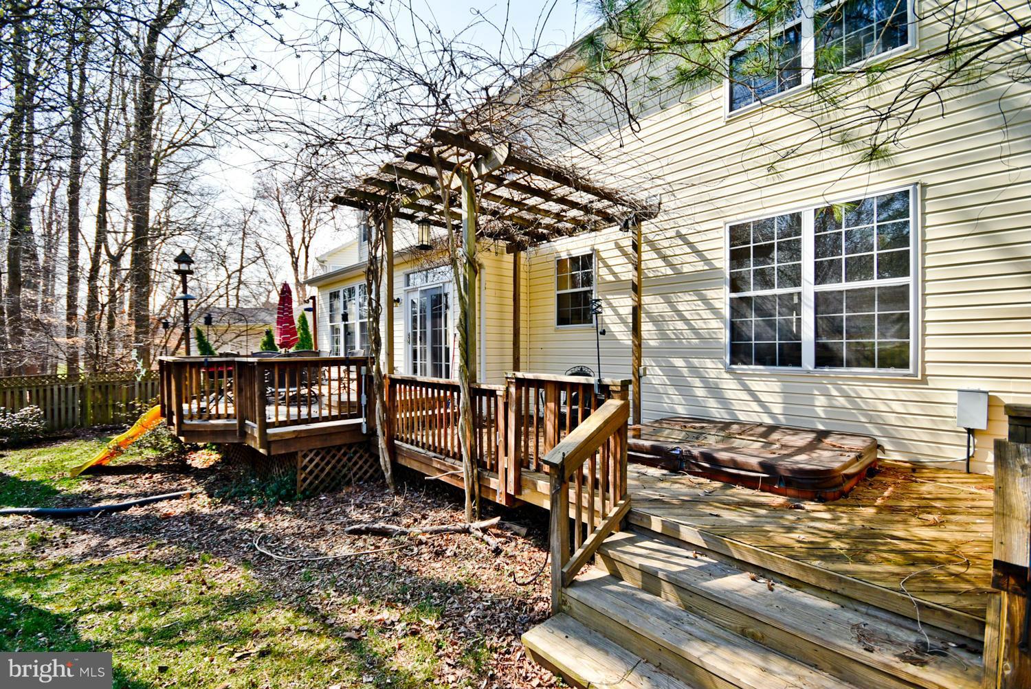 2805 Billhimer Court Crofton, MD 21114 - Photo 29 of 30 Exterior (Rear)
