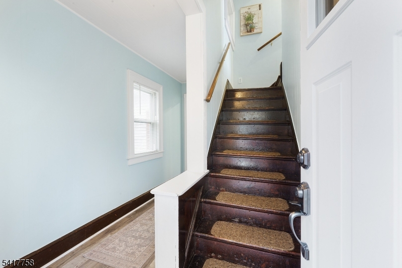 322 Berkshire Valley Road Wharton, NJ 07885 - Photo 14 of 30 a view of entryway