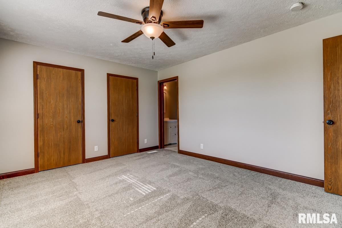 11026 Knoles Road Petersburg, IL 62675 - Photo 15 of 30 Gallery Image 15