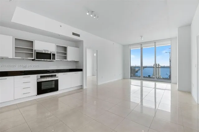 $4,800 | 3470 East Coast Avenue, Unit H2310, Miami, FL 33137