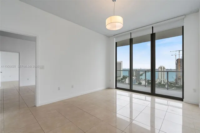 $4,800 | 3470 East Coast Avenue, Unit H2310, Miami, FL 33137