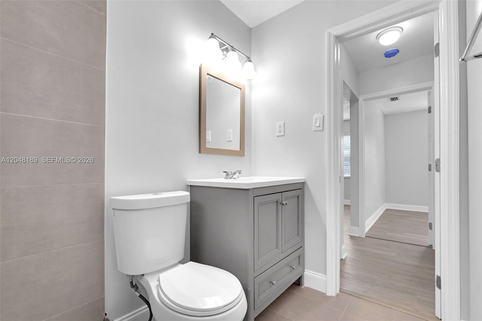 746 Southwest 4th Street, Unit 1 Dania Beach, FL 33004 - Photo 19 of 34