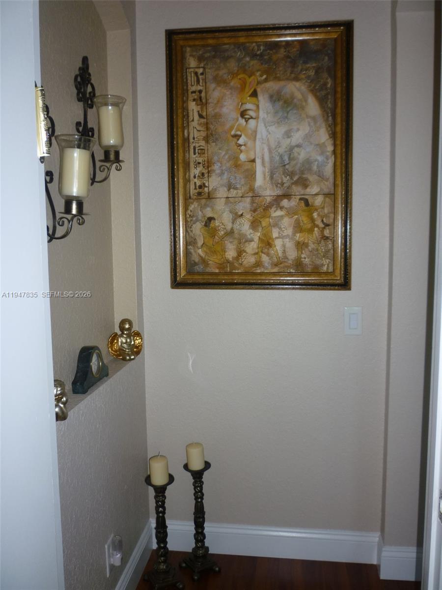 644 Conservation Drive Weston, FL 33327 - Photo 19 of 24 a bathroom with a shower