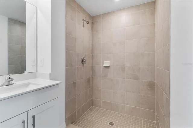 $2,900 | 9136 Tequila Sunrise Drive, Sarasota, FL 34241