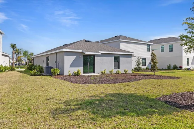 $2,900 | 9136 Tequila Sunrise Drive, Sarasota, FL 34241