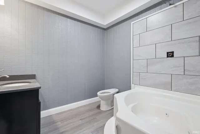 $474,900 | 67354 Kensington Drive, Goshen, IN 46526