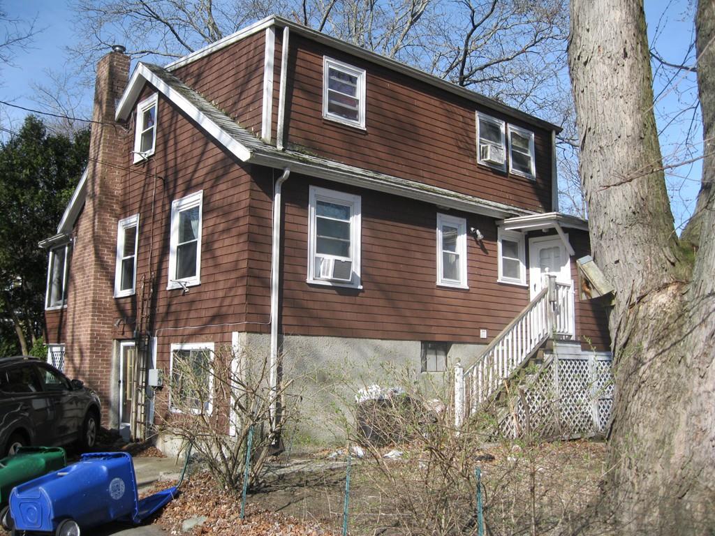 60 Margaret Road Newton, MA 02461 - Photo 2 of 8