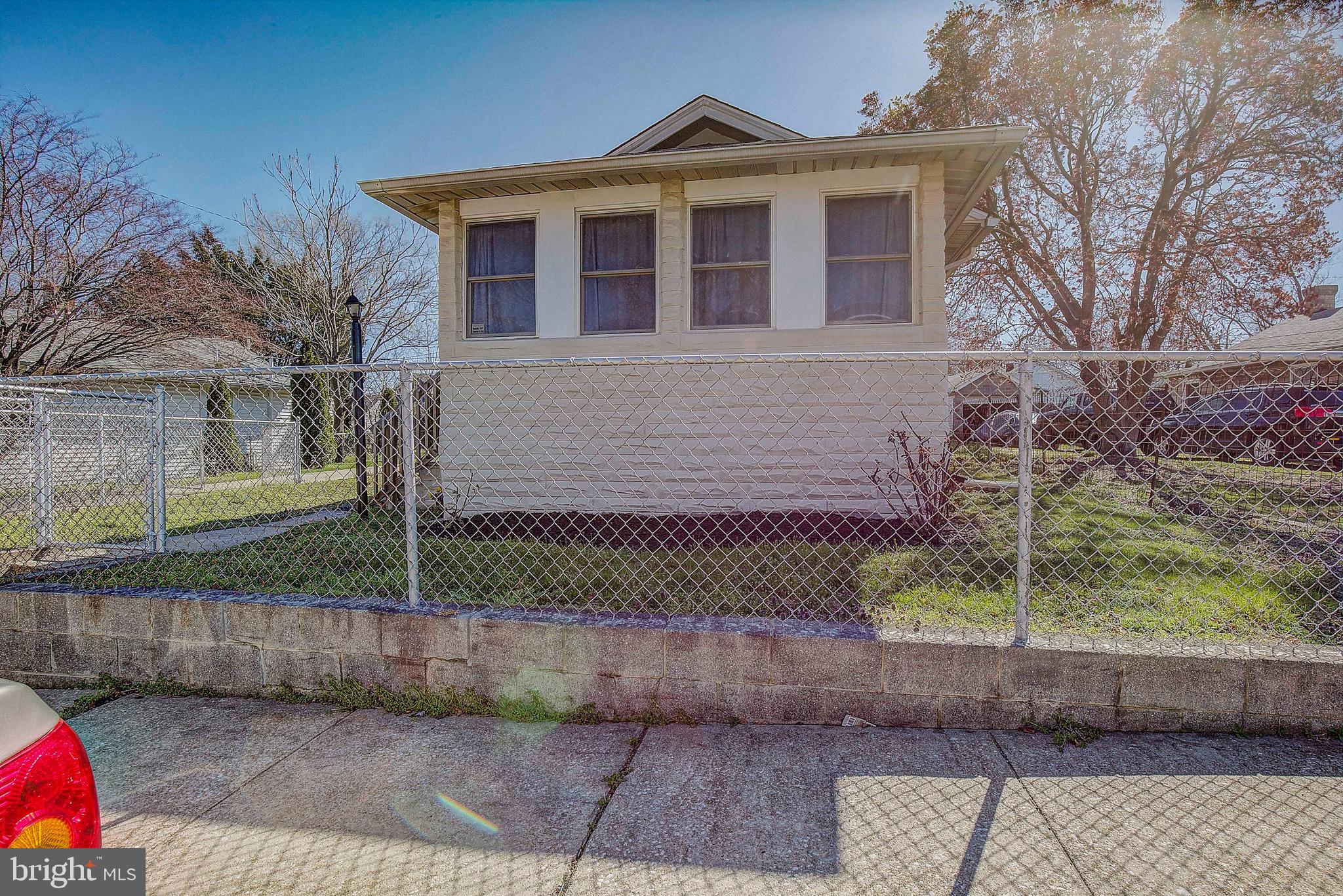 1141 Monroe Circle Brooklyn, MD 21225 - Photo 3 of 27