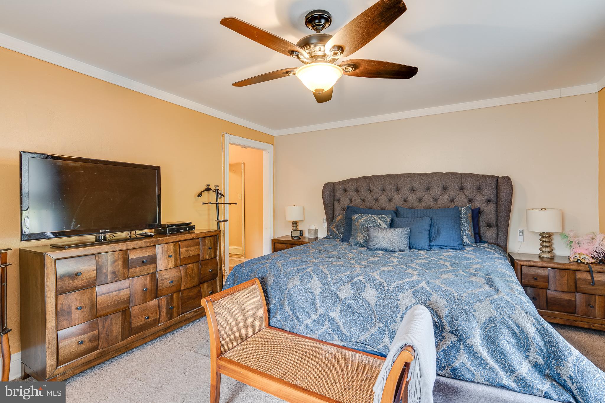 900 Valley Road, Unit B401 Elkins Park, PA 19027 - Photo 19 of 30 Master Bedroom