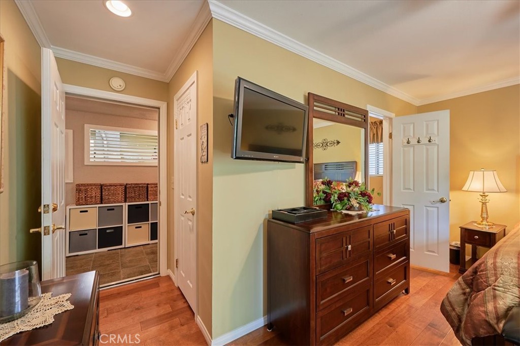 2221 Elsinore Road Riverside, CA 92506 - Photo 30 of 65