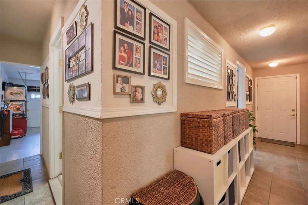 2221 Elsinore Road Riverside, CA 92506 - Photo 31 of 65