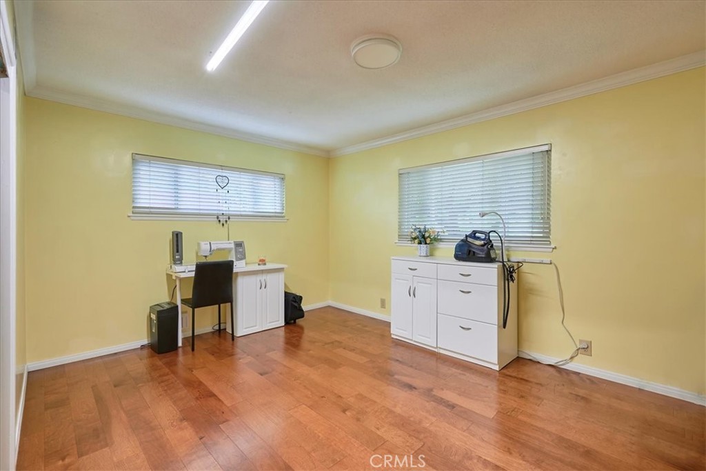 2221 Elsinore Road Riverside, CA 92506 - Photo 43 of 65 2nd bedroom. Currently being used as a sewing room