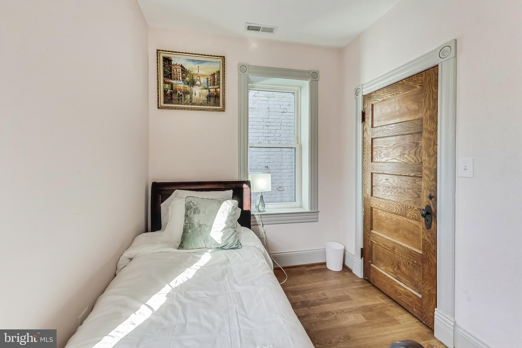 906 8th Street Northeast Washington, DC 20002 - Photo 18 of 46