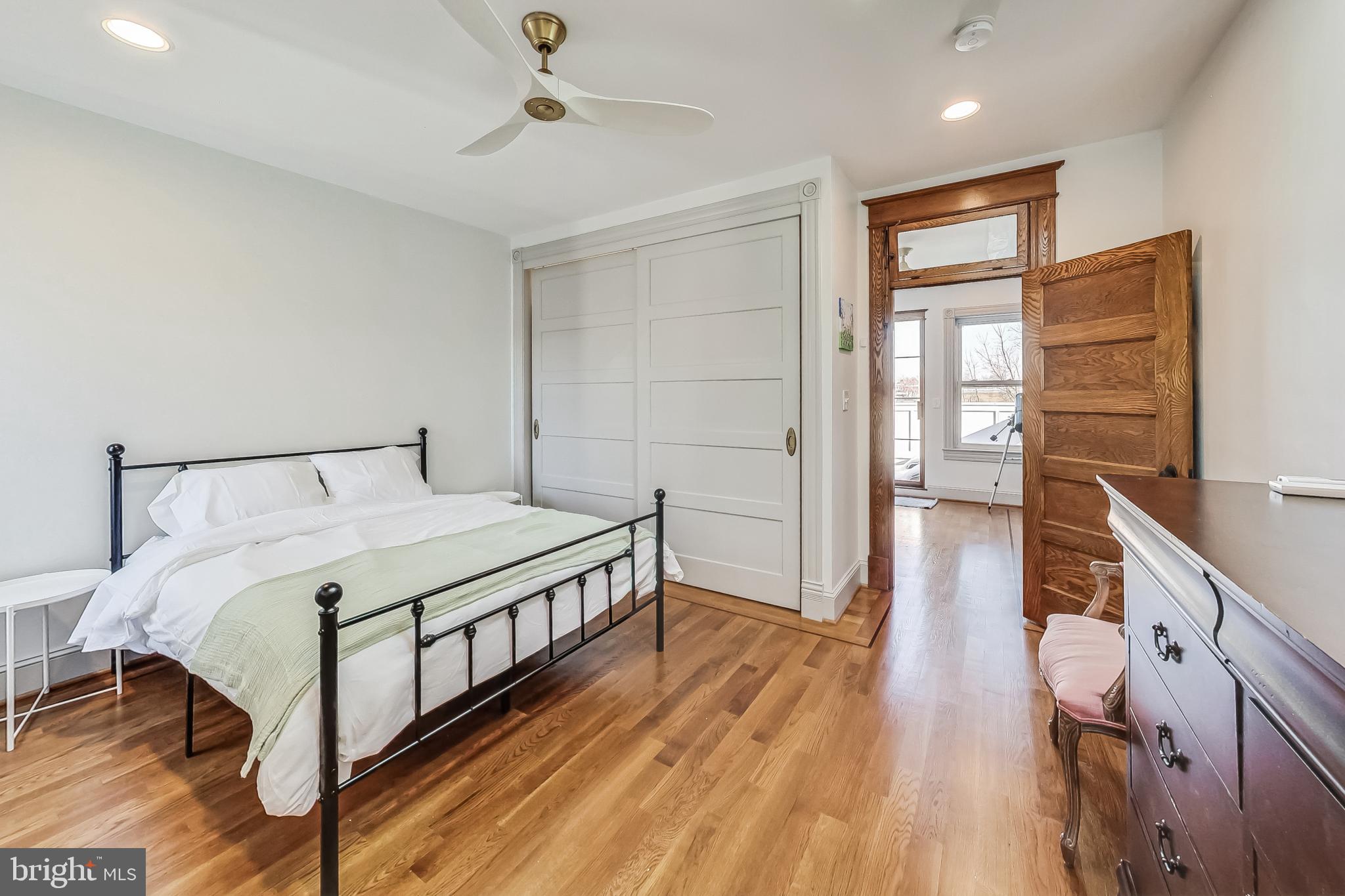 906 8th Street Northeast Washington, DC 20002 - Photo 26 of 46