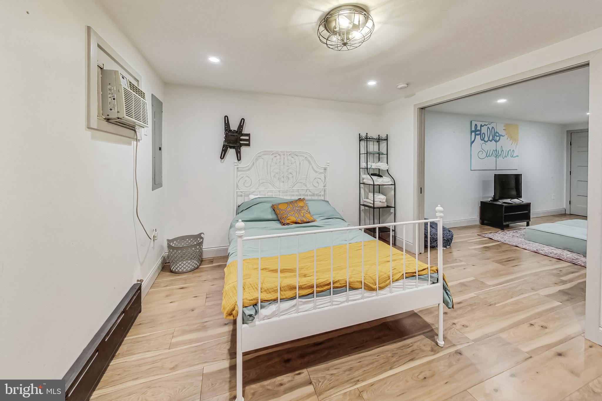 906 8th Street Northeast Washington, DC 20002 - Photo 33 of 46