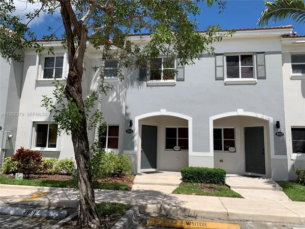 $1,950 | 3001 Southeast 17th Avenue, Unit 3001, Homestead, FL 33035