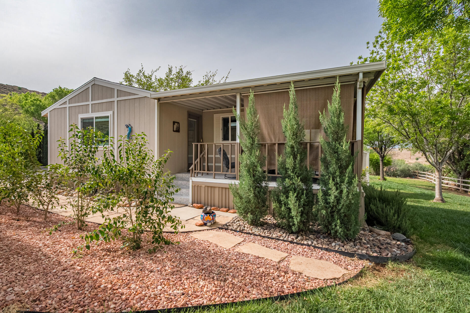 5 Scenic Circle Hurricane, UT 84737 - Photo 1 of 46 0-25