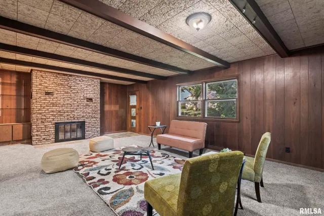 $158,900 | 510 South Westgate Avenue, Jacksonville, IL 62650