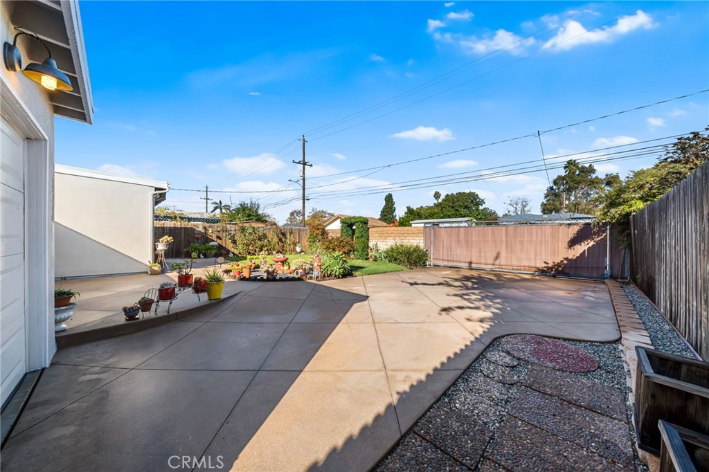 1237 Electric Street Gardena, CA 90248 - Photo 20 of 29