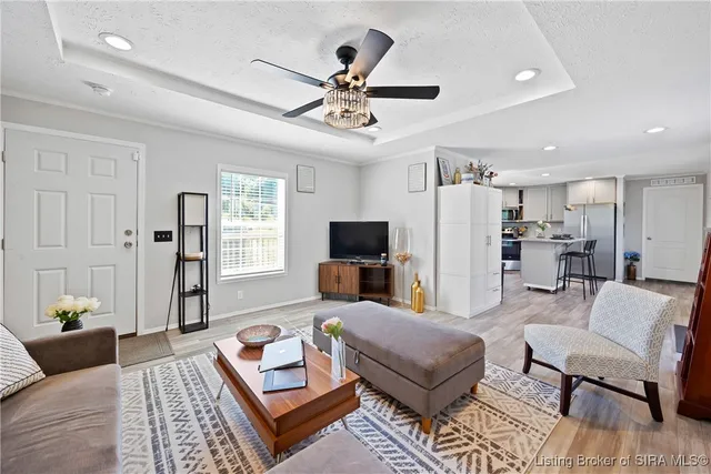 $235,000 | 9927 Maplewood Court, Pekin, IN 47165