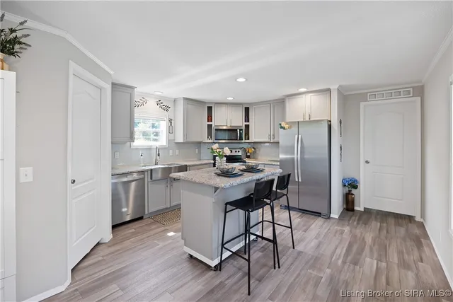 $235,000 | 9927 Maplewood Court, Pekin, IN 47165