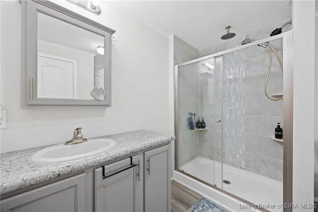 $235,000 | 9927 Maplewood Court, Pekin, IN 47165