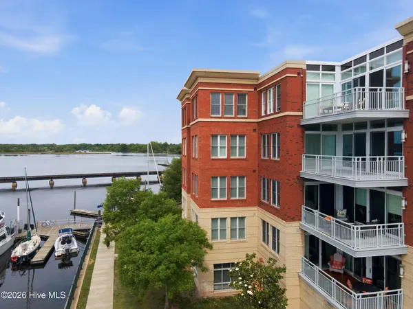 $685,000 | 202 Sky Sail Boulevard, New Bern, NC 28560