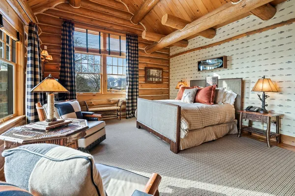 $8,200,000 | 557 Trager Road, Jamaica, VT 05343