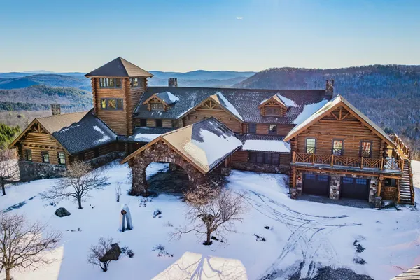 $8,200,000 | 557 Trager Road, Jamaica, VT 05343