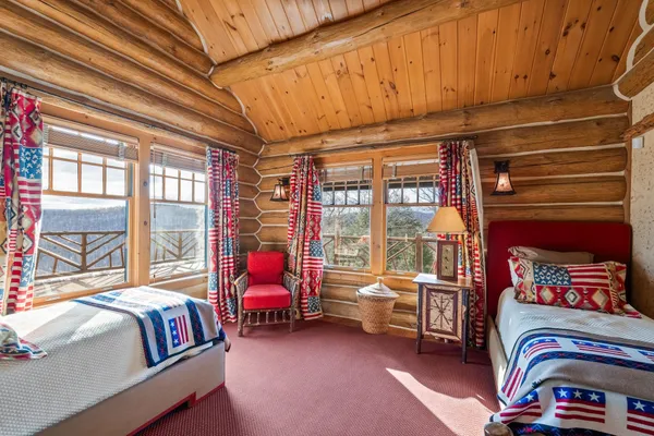 $8,200,000 | 557 Trager Road, Jamaica, VT 05343