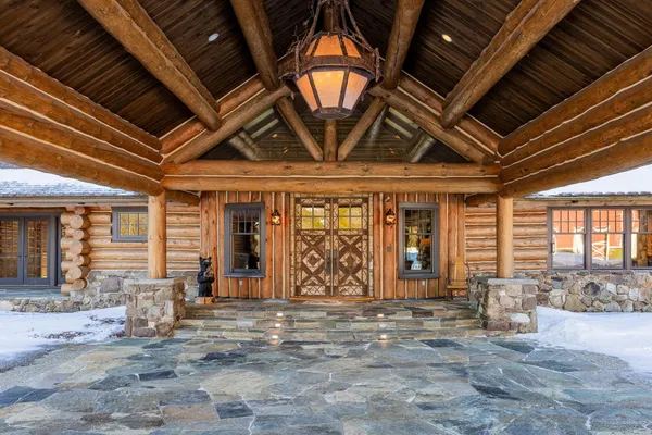 $8,200,000 | 557 Trager Road, Jamaica, VT 05343