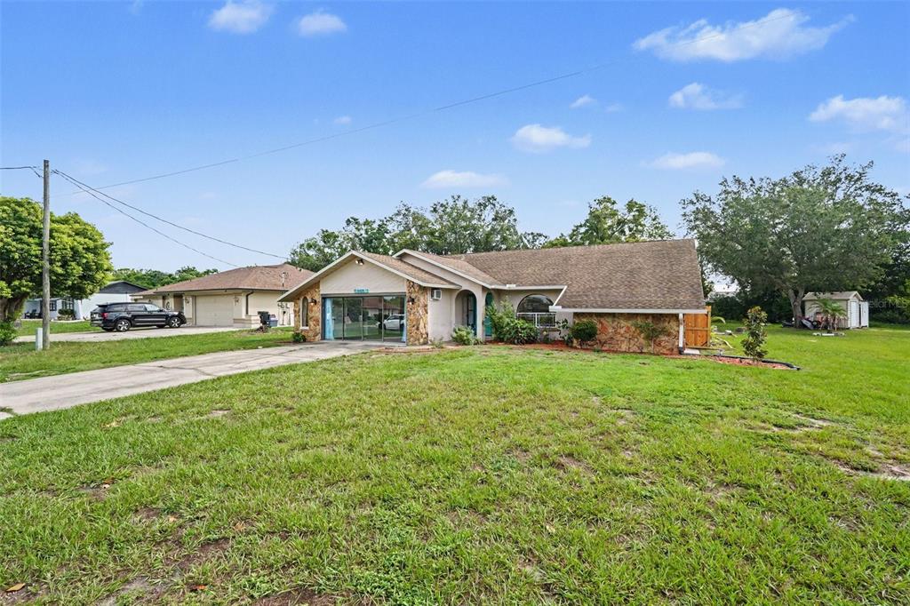 4498 Gondolier Road Spring Hill, FL 34609 - Photo 24 of 26