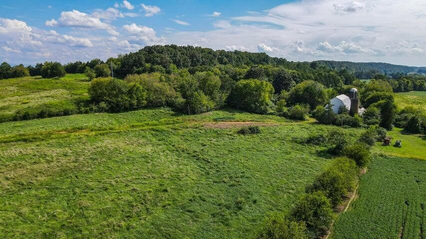 354 Northeast Dry Valley Road Cleveland, TN 37312 - Photo 18 of 32 Gallery Image 18