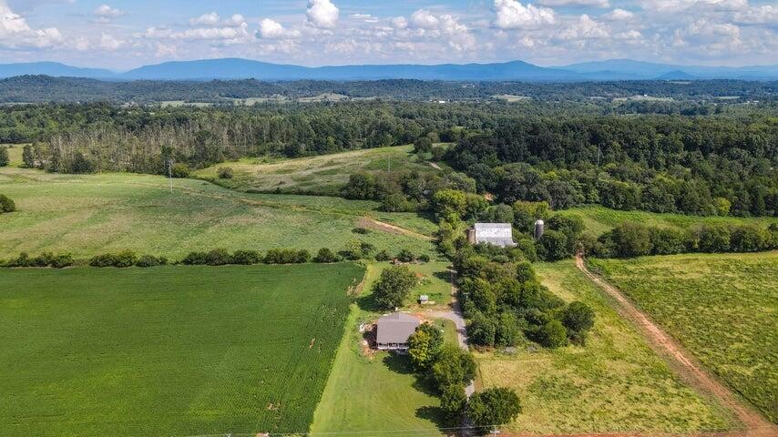 354 Northeast Dry Valley Road Cleveland, TN 37312 - Photo 24 of 32 Gallery Image 24