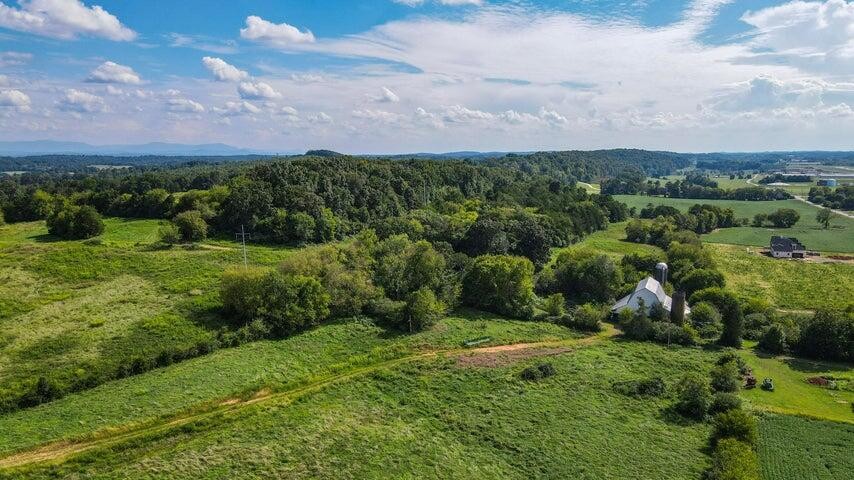354 Northeast Dry Valley Road Cleveland, TN 37312 - Photo 27 of 32 Gallery Image 27