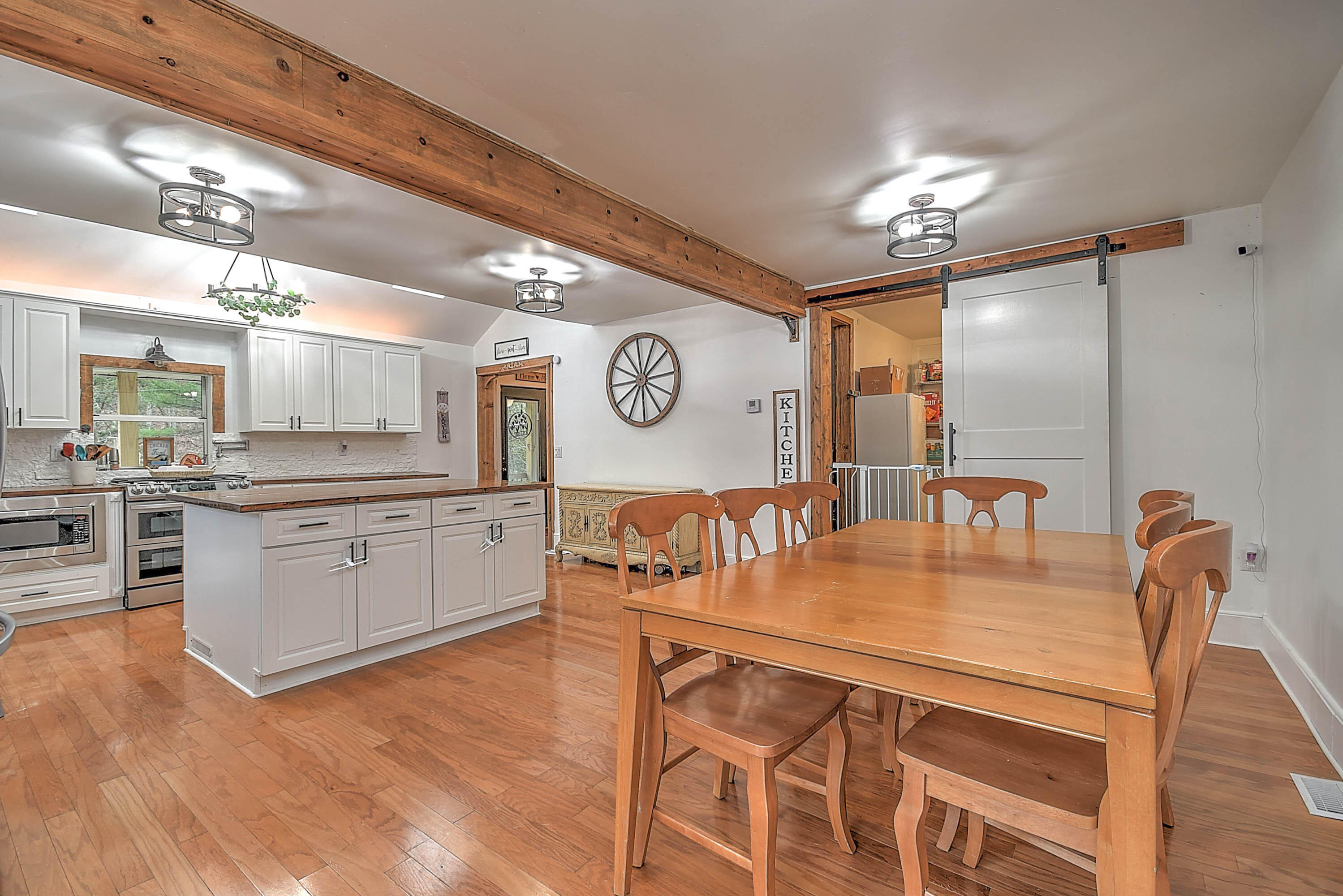228 Garland Branch Road Watauga, TN 37694 - Photo 11 of 49 Garland Branch-14