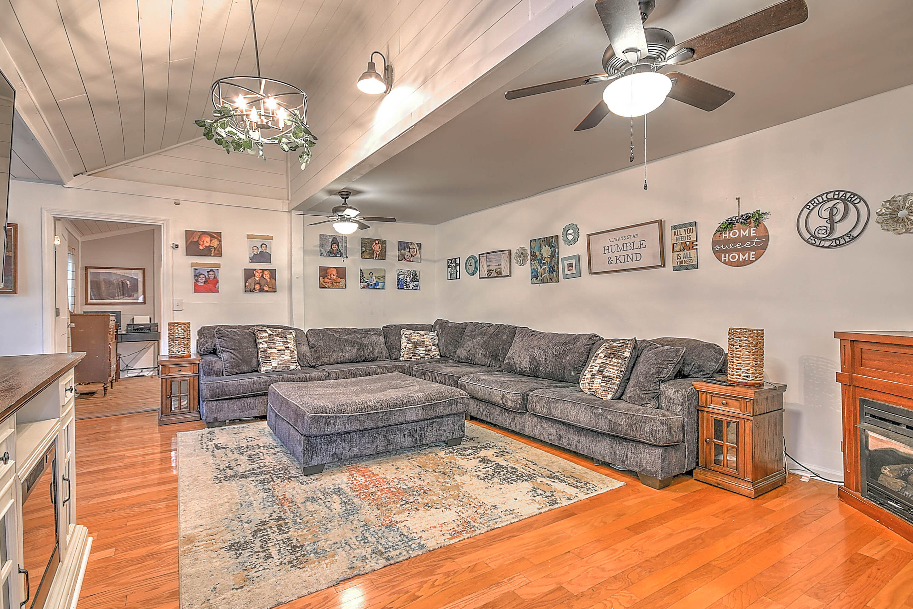 228 Garland Branch Road Watauga, TN 37694 - Photo 14 of 49 Garland Branch-17