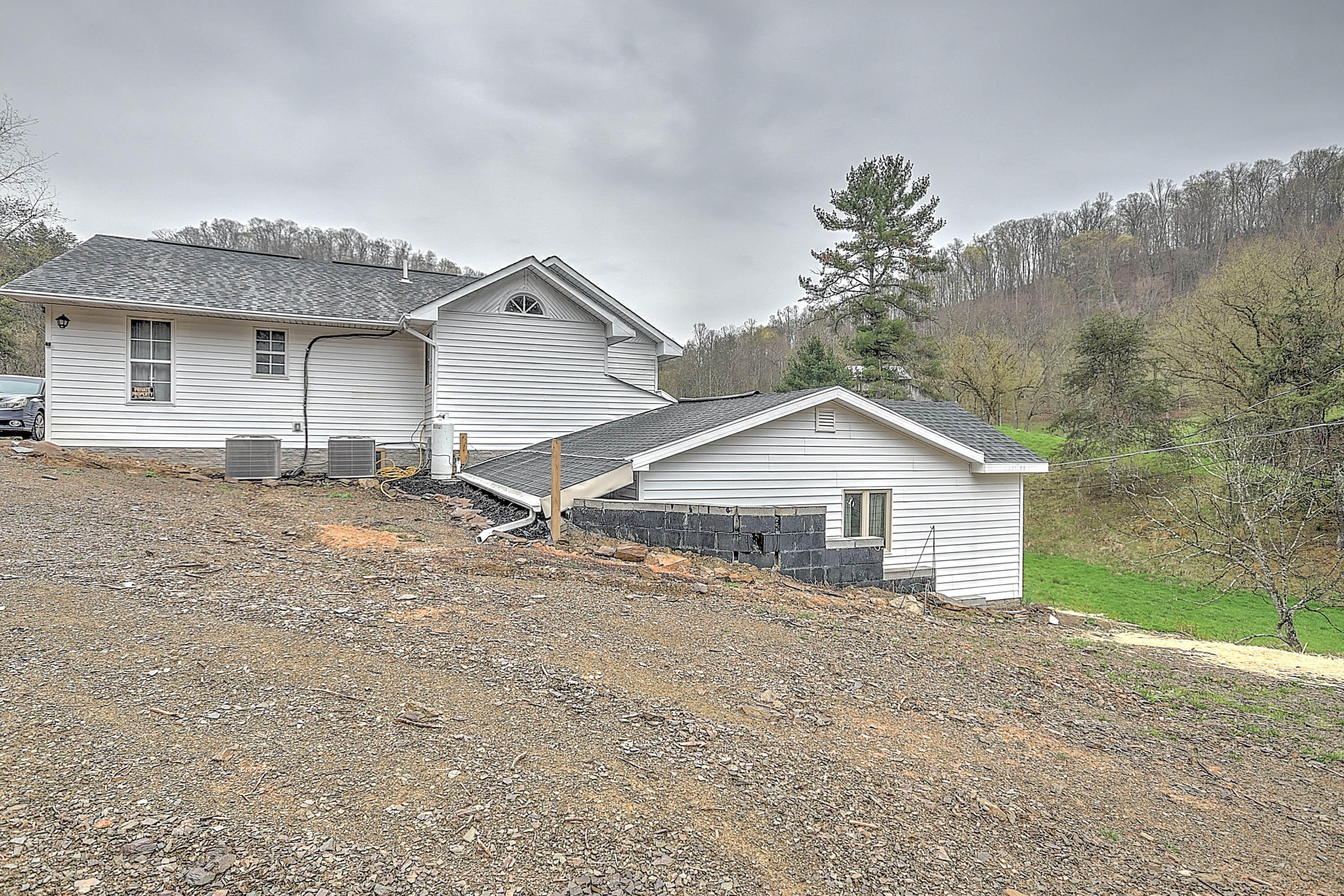 228 Garland Branch Road Watauga, TN 37694 - Photo 25 of 49 Garland Branch-4