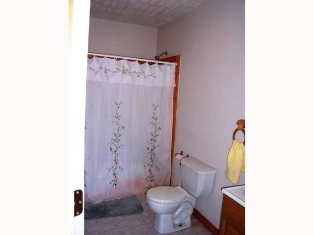 10355 Clearport Road Southwest Amanda, OH 43102 - Photo 11 of 18 Gallery Image 11