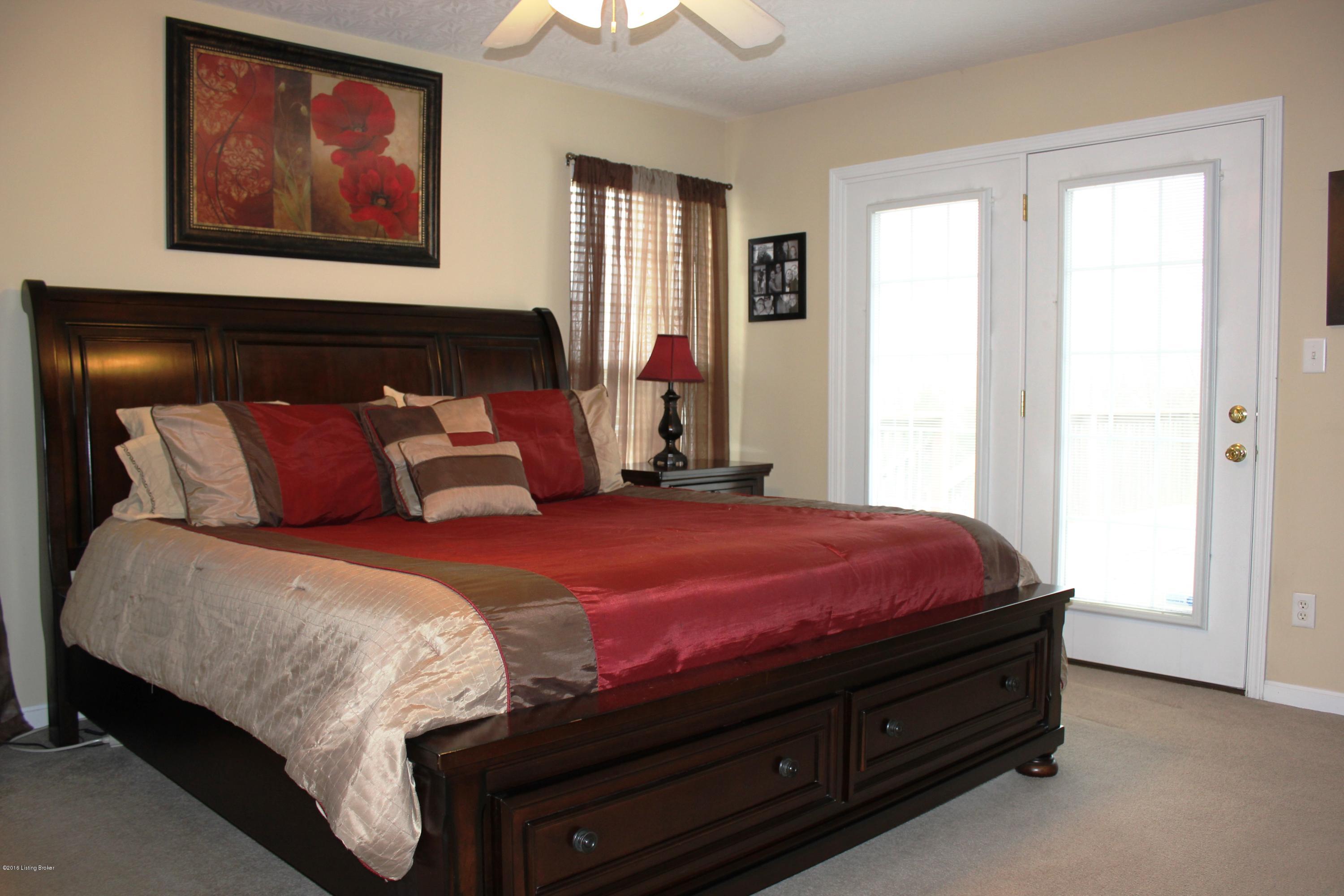 194 Silverview Road Smithfield, KY 40068 - Photo 17 of 58 012