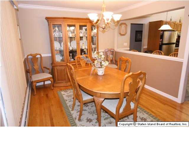 385 Willowbrook Road Staten Island, NY 10314 - Photo 7 of 17 Additional Photo