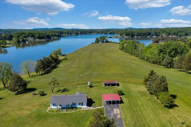 $7,700,000 | 850 Rolling Road, Moneta, VA 24121