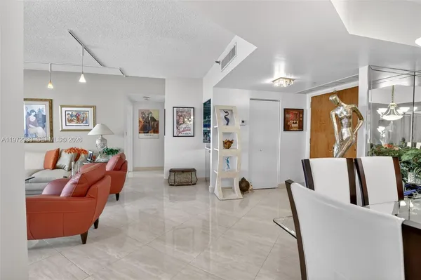 $495,000 | 20281 East Country Club Drive, Unit 2403, Aventura, FL 33180